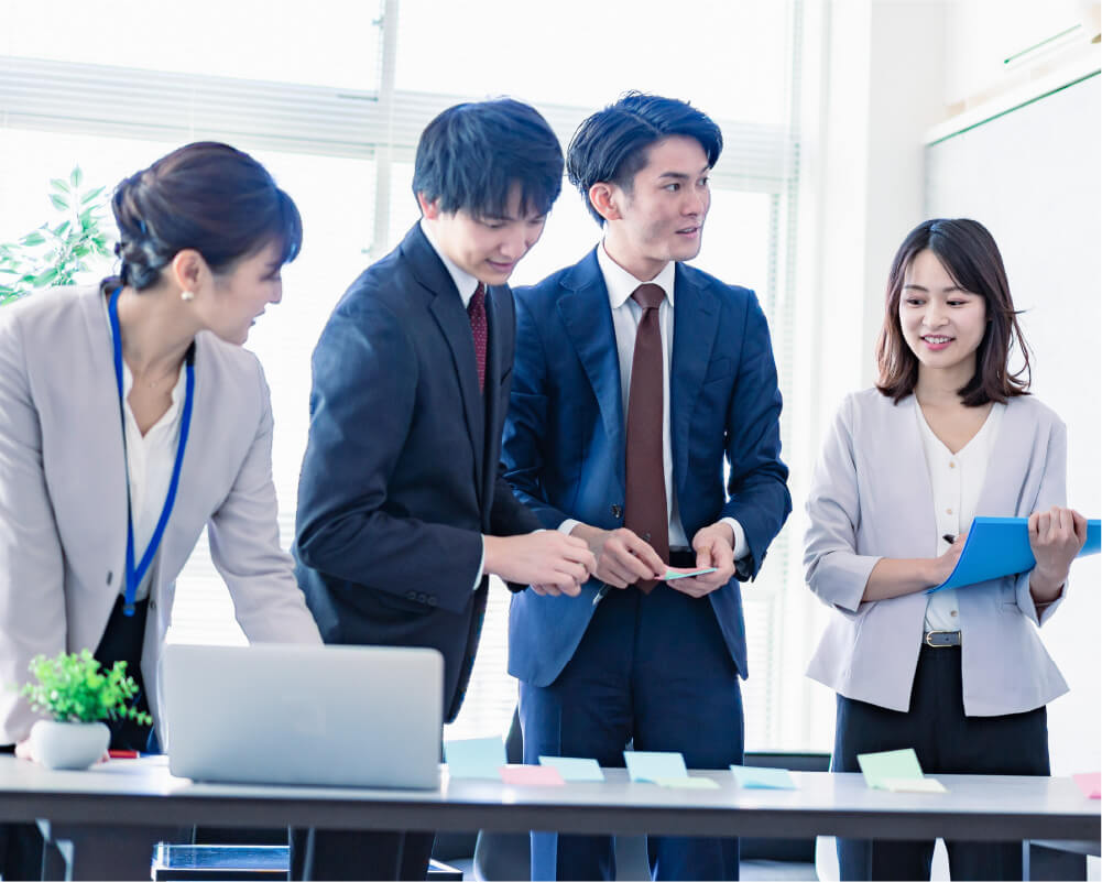 デモンストレーションを受けている風景