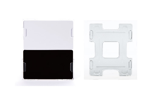 デュアルカードホルダー